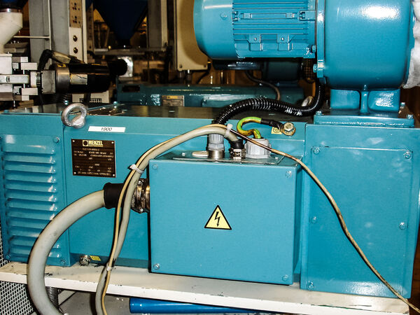 Motor, Menzel, Axel Jaya Cakraniaga