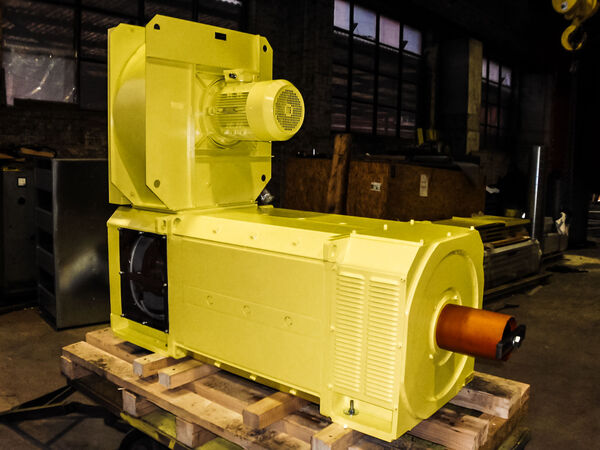 Motor, Menzel, Axel Jaya Cakraniaga